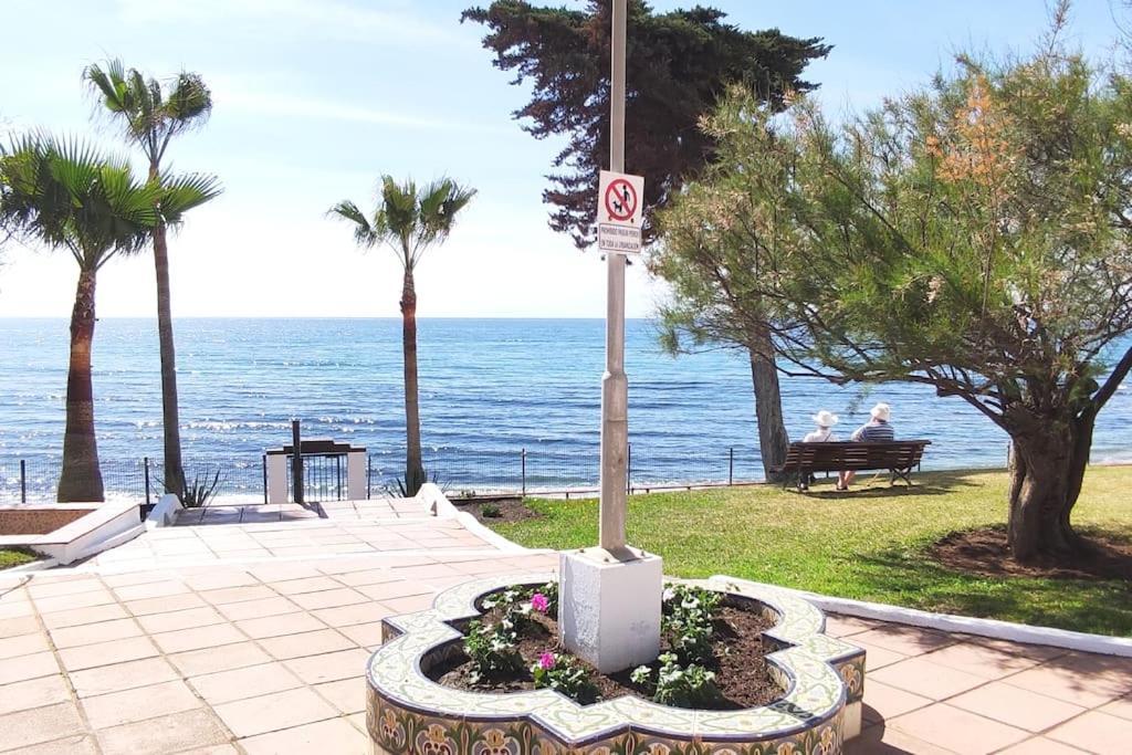 Algaida Beachfront - Seaview Studio Costa Del Sol Lejlighed Sitio de Calahonda Eksteriør billede